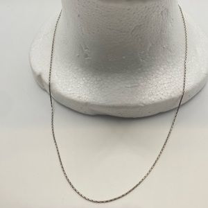 Delicate silver necklace